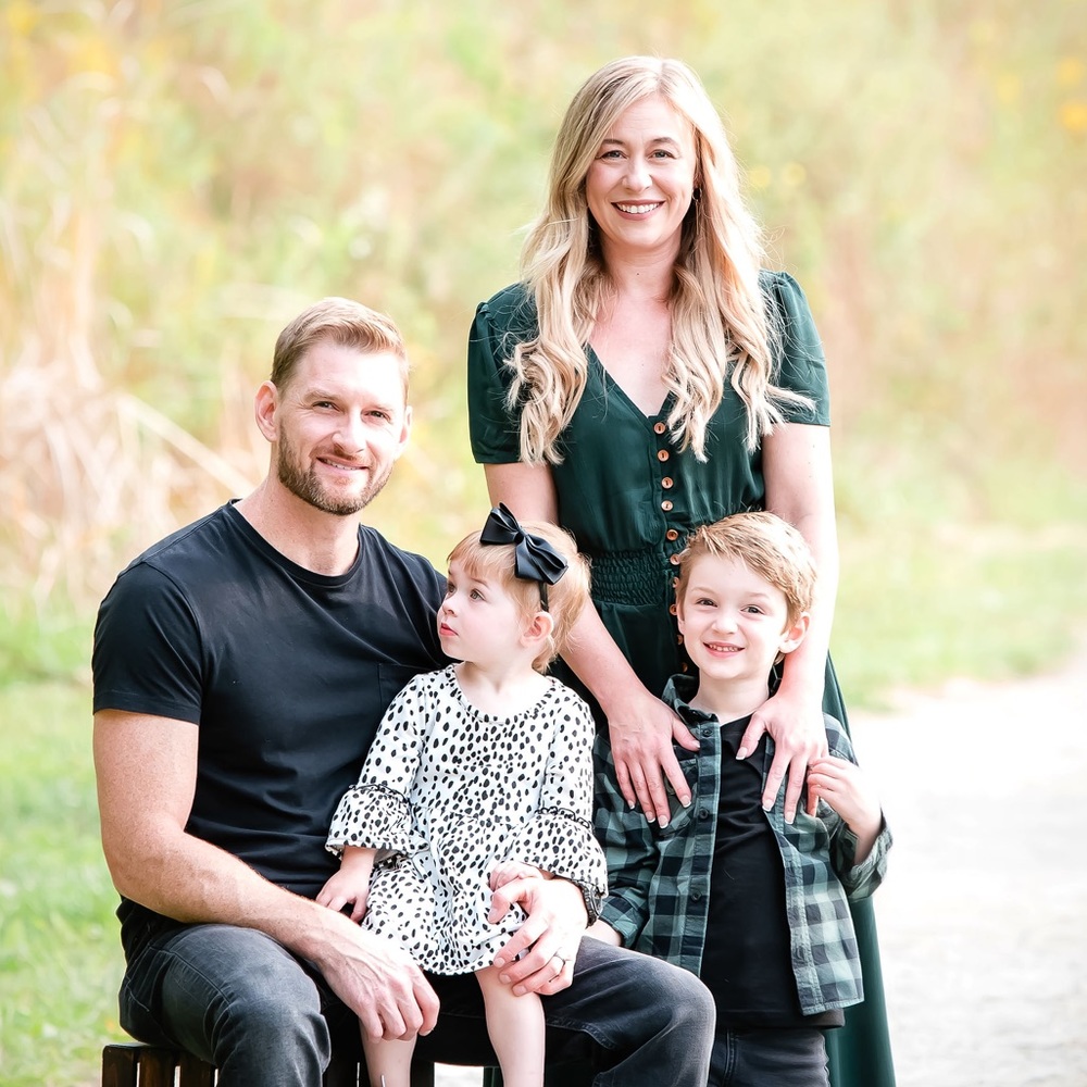 🎀The face behind the closet!